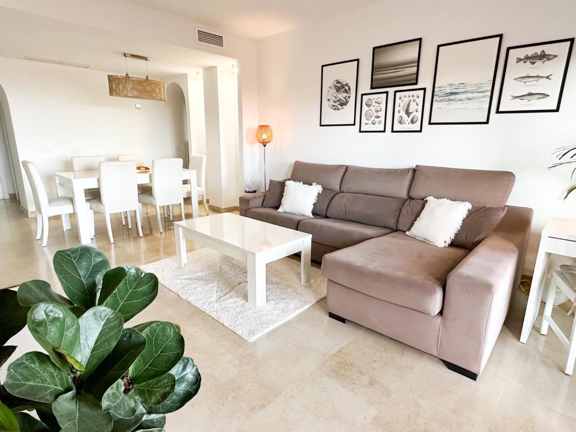 Hola! Apartments At Coto Real Manilva Eksteriør bilde
